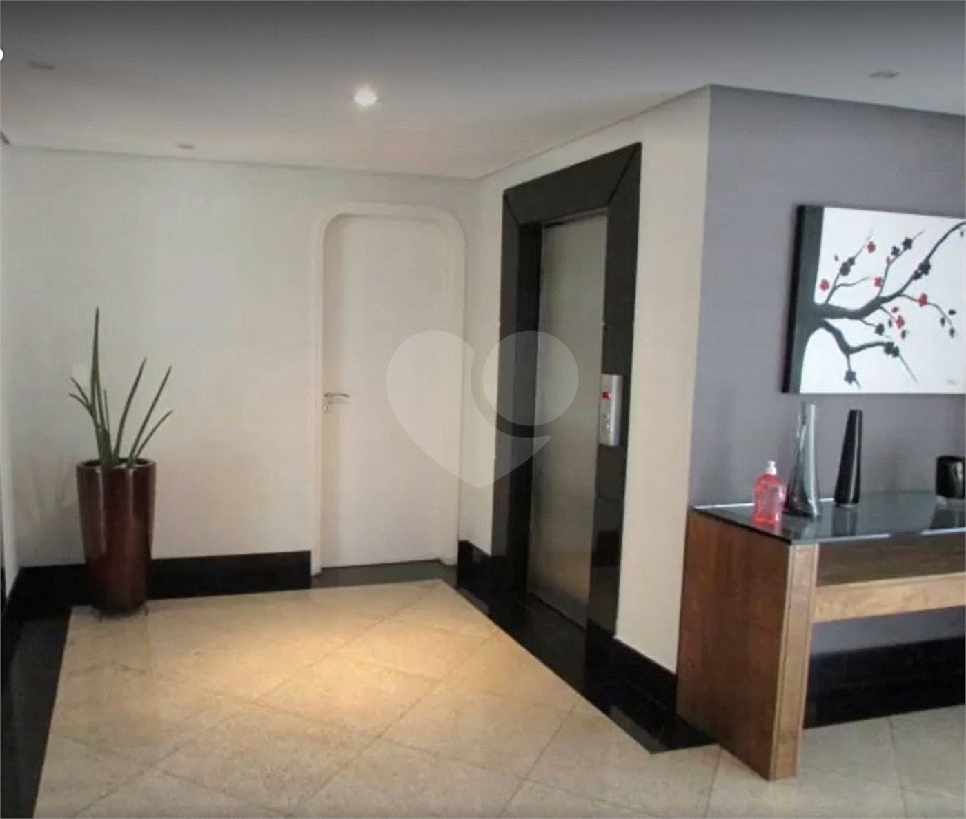 APARTAMENTO COM 4 DORMITÓRIOS E 4 VAGAS À VENDA NA MOOCA
