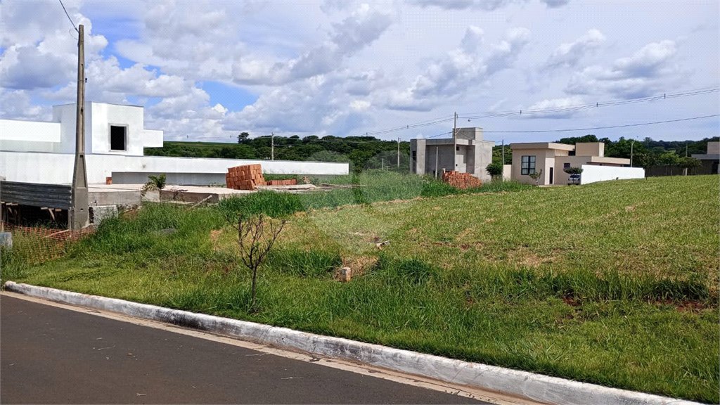Terreno à venda em Recanto do Sabiá, São Carlos - SP