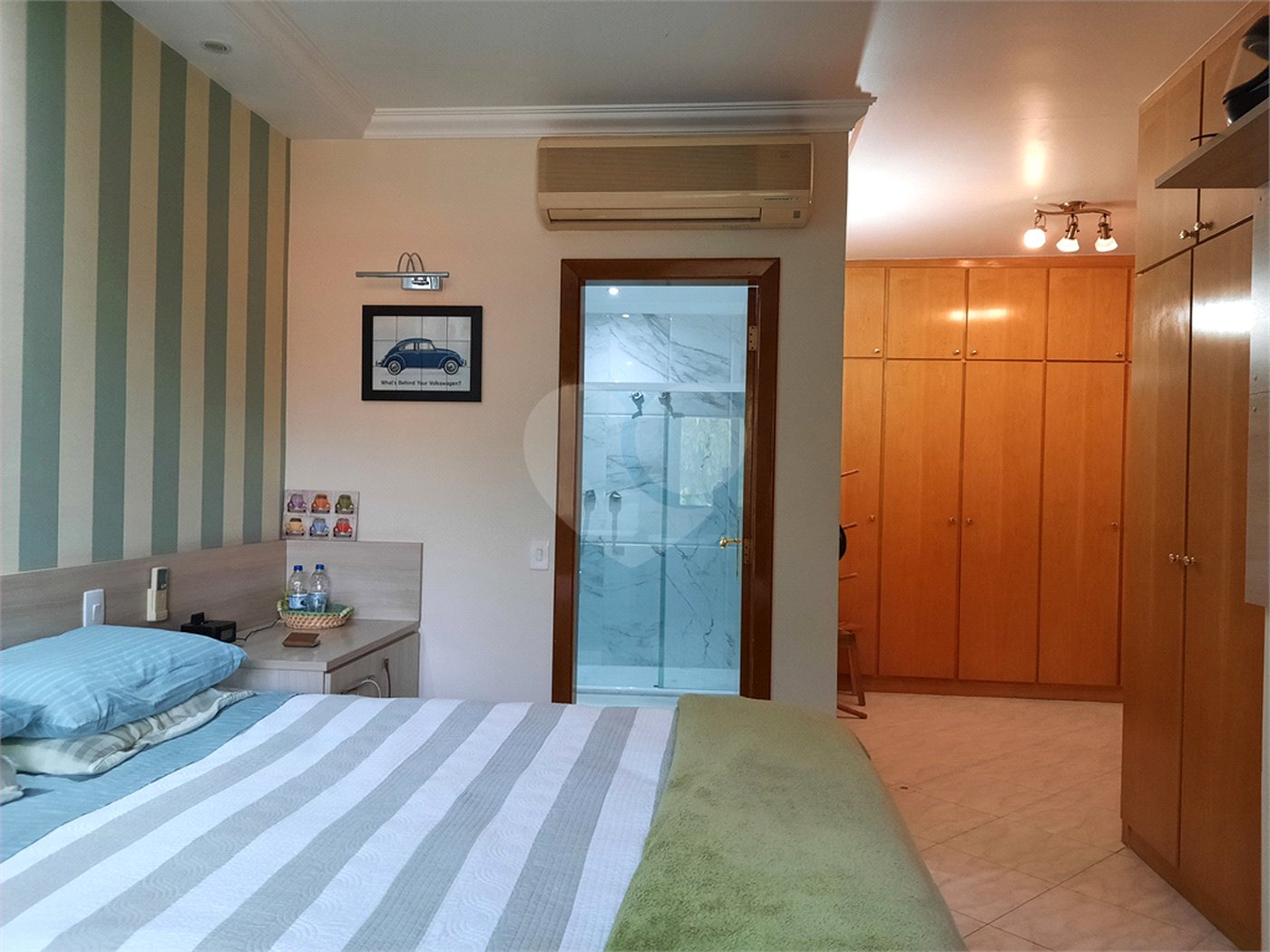 Casa Térrea à venda com 4 suítes em Jardim Marajoara, São Paulo, SP