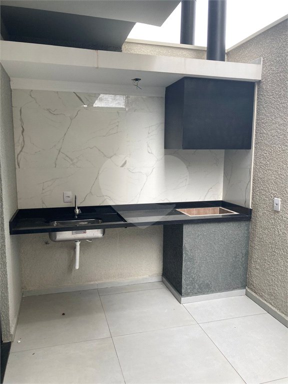 Lindo Sobrado Novo no Ipiranga em Condomínio - 2 Suítes/2 Vagas na garagem - Próx. ao Museu!