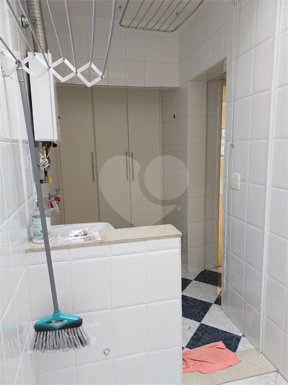 Sobrado á venda com 102m²- Vila Bertioga.