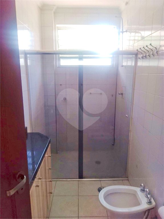 Apartamento na Consolação com 2 quartos, varanda, sem vaga.