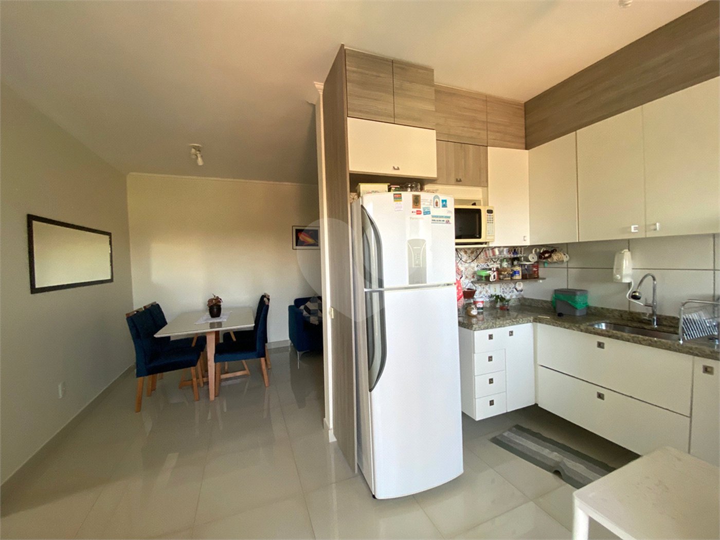 Apartamento de 2 dormitórios (1 suíte) próximo a Rodoviária