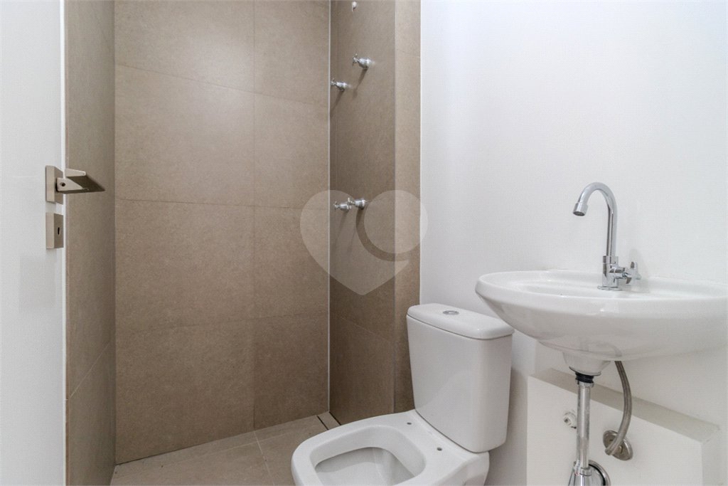 Apartamento à venda com 3 suítes em Campo Belo, São Paulo, SP