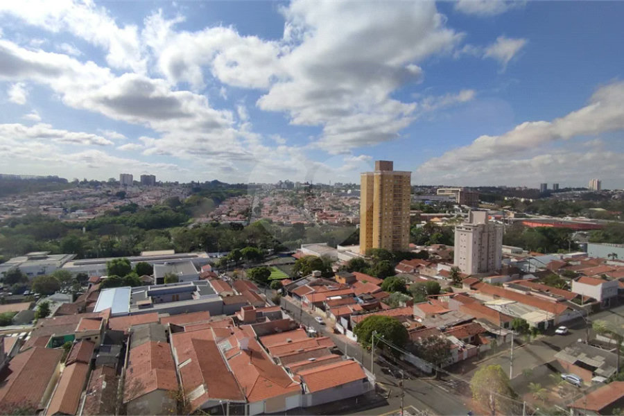 Vende-se apartamento no Edifício Residencial Flor do Ipê