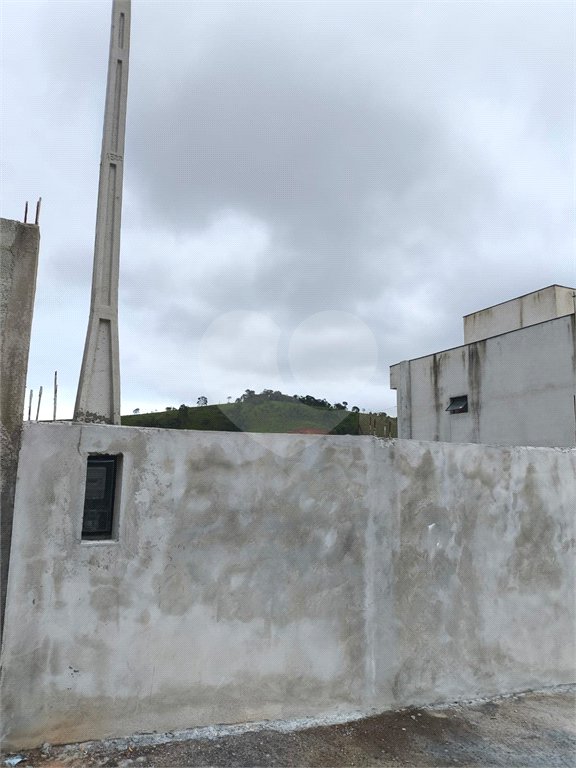 Terreno à Venda com 384m² - Serras de Atibaia II - Atibaia/SP.