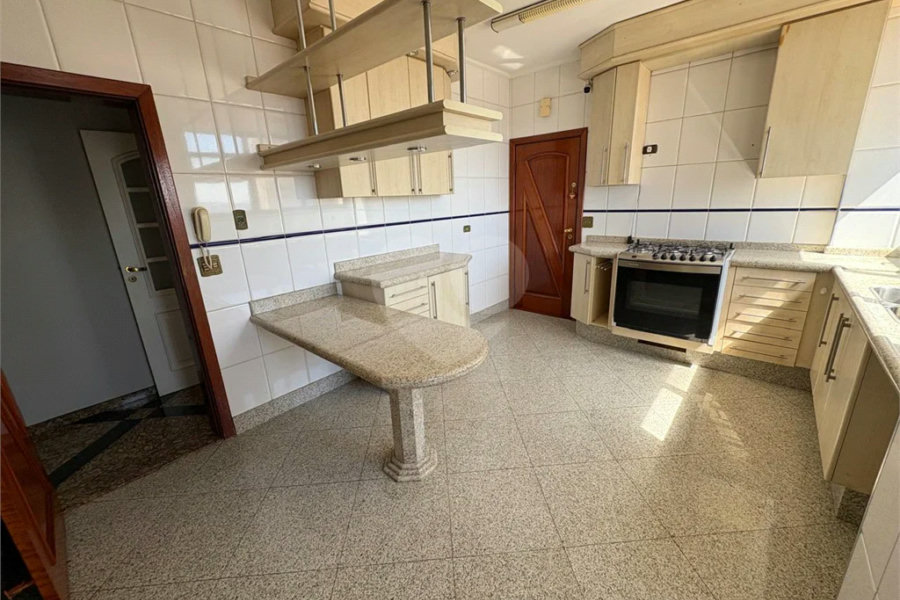 Apartamento disponível no Edifício Palladium no Centro de Piracicaba - SP.
