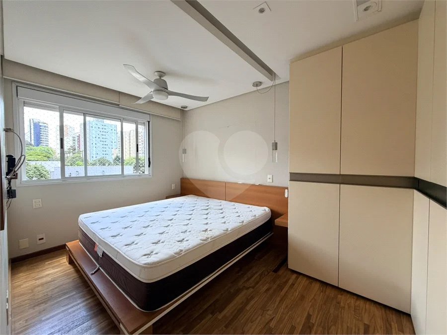 Apartamento à venda com 3 suítes em Vila Mariana, São Paulo, SP