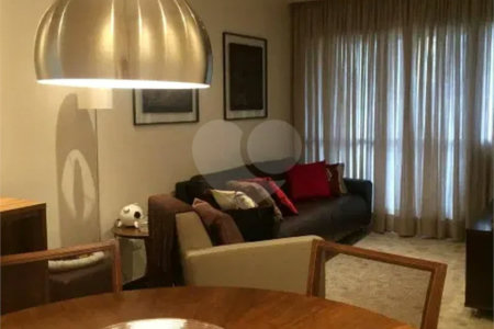 Apartamento Amplo na Saúde | 89 m², 2 Dormitórios e 1 Vaga