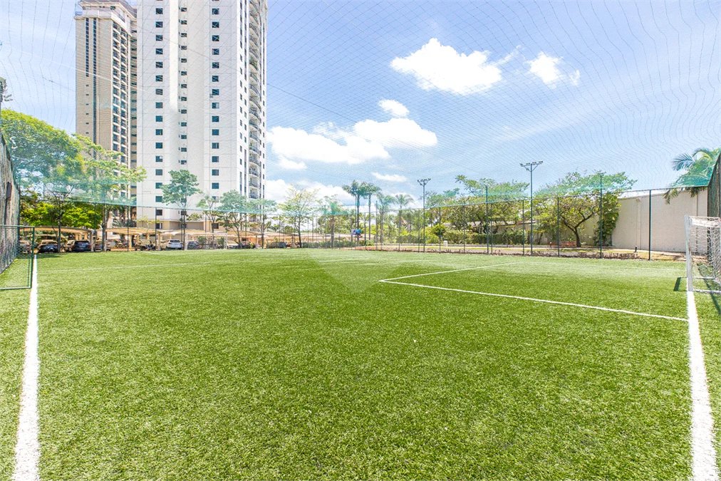 Apartamento à venda com 3 suítes em Alto da Boa Vista, São Paulo, SP