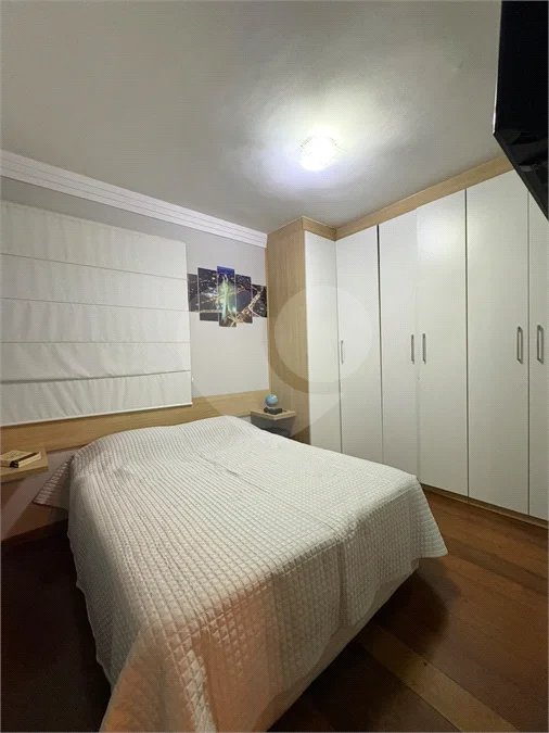 Apartamento reformado e mobiliado no Residência América - Venda - Parque Maria Domitila