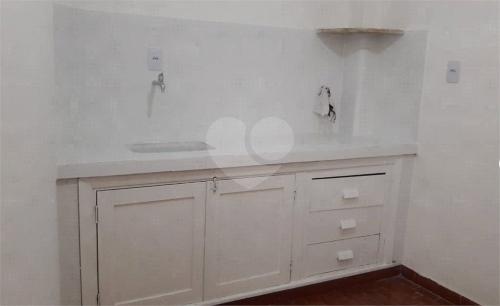 Apartamento de 79m2 à venda reformado com 2 dormitórios no Cambuci