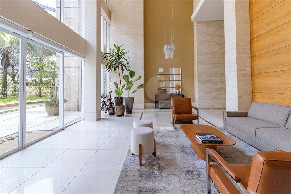 APARTAMENTO PARA LOCAÇÃO COM 151M2 - 3 QUARTOS ( 2 SUÍTES ) - 3 VAGAS NO JARDIM AMÉRICA.