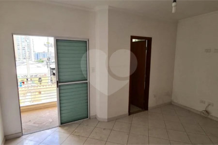 Excelente Sobrado à venda no Ipiranga c/ 220m2 - 4 Suítes/2 Vagas - 600 m. metrô Sacomã