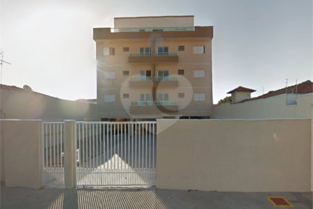 Apartamento no Condomínio Vila Urbana.