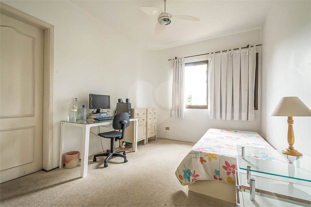 Apartamento à venda no Campo Belo 4 dormitórios 3 vagas