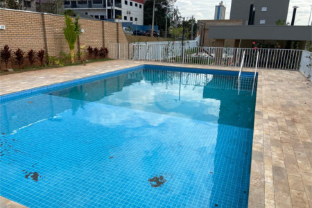 Lindo apartamento no Parque das Oliveiras