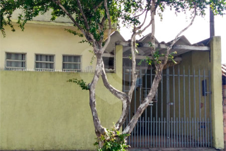 Casa na Avenida Maranhão