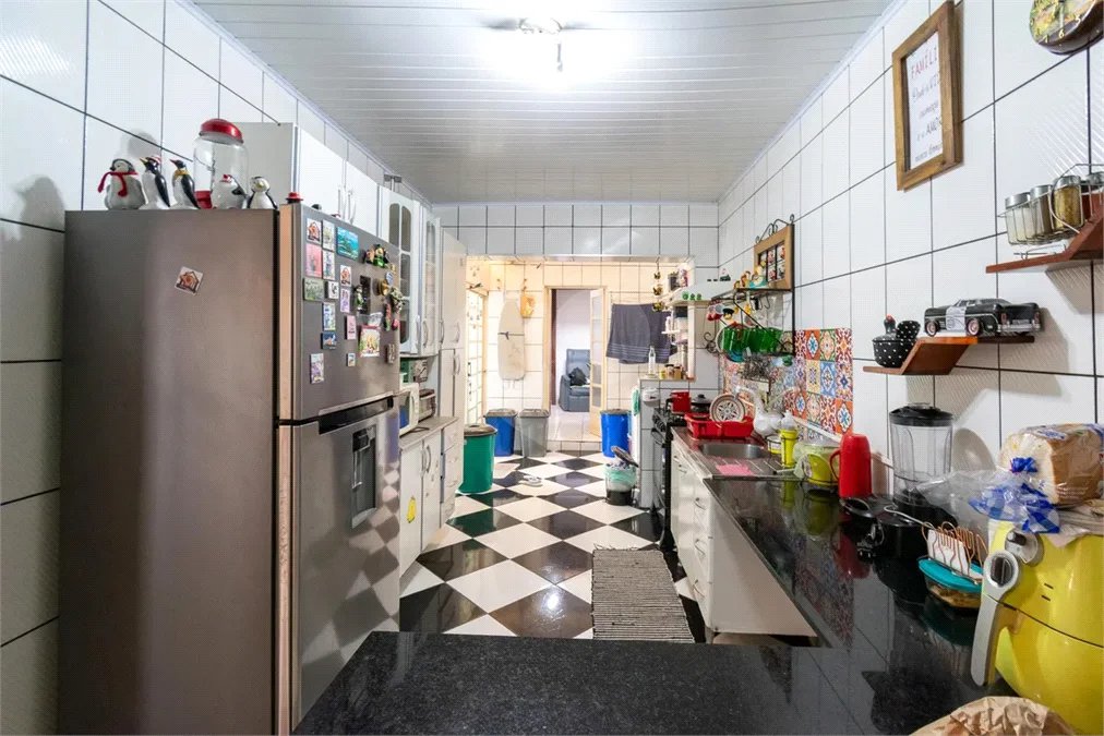 Casa à venda com 170m², 3 quartos e 2 vagas