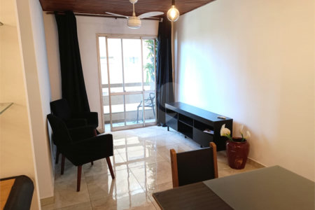 Apartamento na Consolação com 97m², 3 dormitórios, 1 vaga, próximo a Av. Paulista e estação de metrô