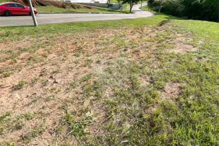 Terreno a venda no Condomínio Residencial Santa Isabel