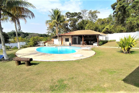 Chácara à Venda em Vinhedo/SP!!!