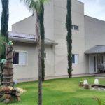 Chácara em Área Rural de Piracaia, com casa principal + 4 kitnets alugadas, excelente localização