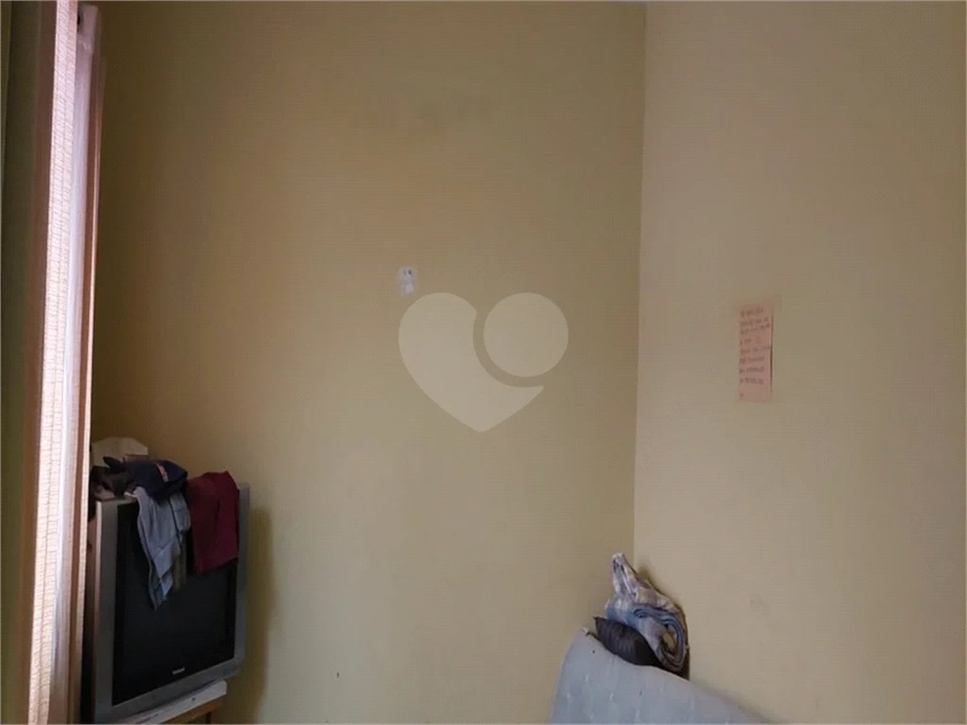 Casa com dois pavimentos na Barra Funda: