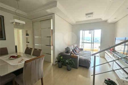 Apartamento / Cobertura Duplex a Venda no Edifício Roma em Vinhedo/SP
