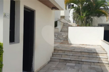 Apartamento 3 dorm, 1 suíte, 2 vagas no Belém