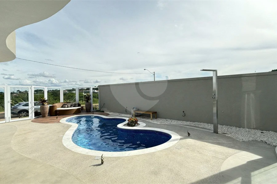 EXCELENTE OPORTUNIDADE DE MORAR NO DAMHA II. RESIDÊNCIA DE ALTO PADRÃO, A VENDA COM PORTEIRA FECHADA
