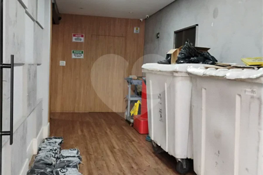 Excelente sobrado/prédio comercial próximo ao Aeroporto de Congonhas!