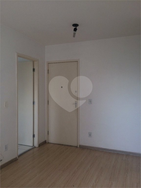 Apartamento à venda no Brás, 2 quartos, garagem