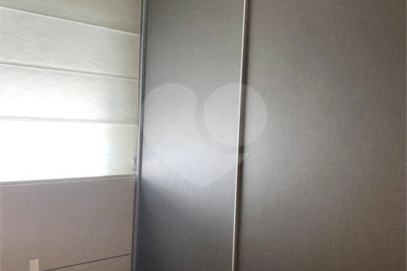 Apartamento de 224m² com 4 dormitórios, 3 suítes, 4 vagas de garagem e deposito