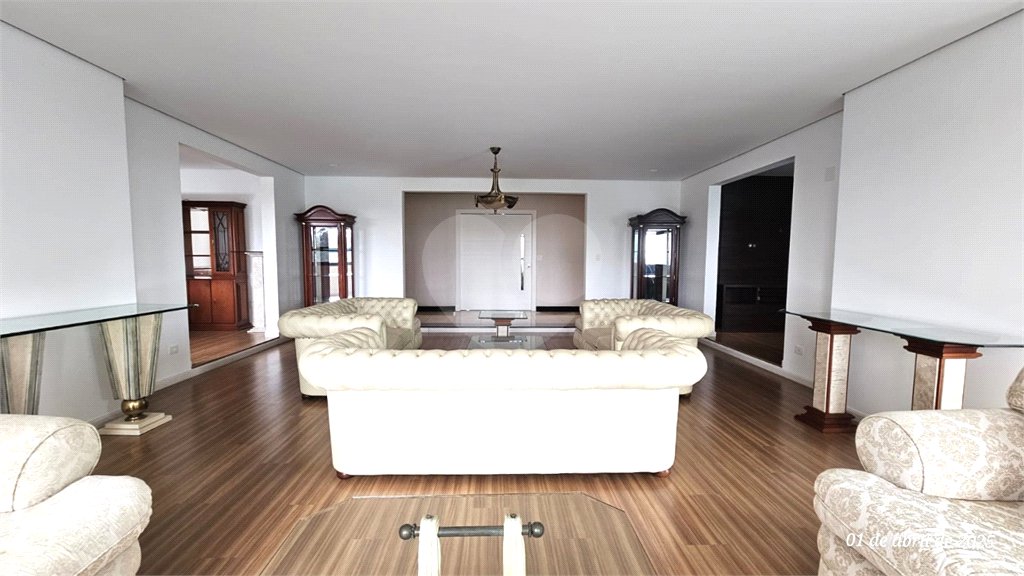 Apartamento com 4 suítes a venda no Alto da Boa Vista