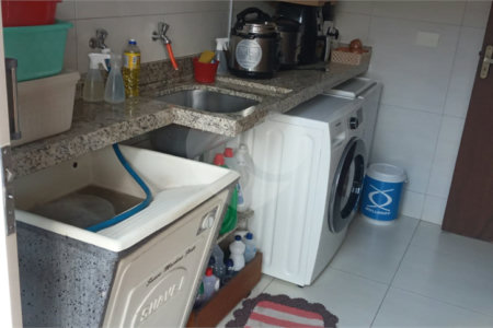 Chácara à venda com 3 quartos, sendo 2 suítes,  em Monterrey, Louveira, SP