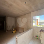 Casa em condominio em reta final de obras
