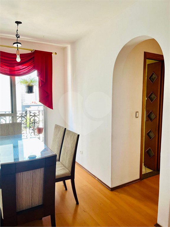 Apto à Venda Jd Glória/Vila Mariana- 2 Dormts/1 Vaga