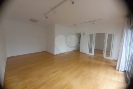 Apartamento à venda 3 quartos, 1 suíte, próximo metro, Pinheiros, reformado