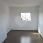 Apartamento com 2 dormitórios.