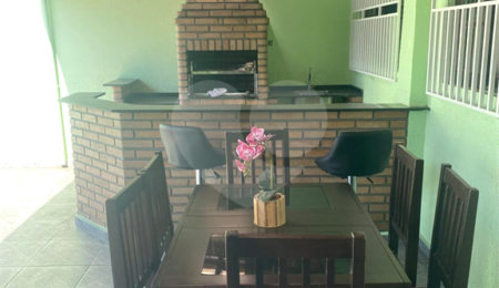 Casa Térrea à venda com 3 quartos, sendo 1 suíte,  em Itaquera, São Paulo, SP