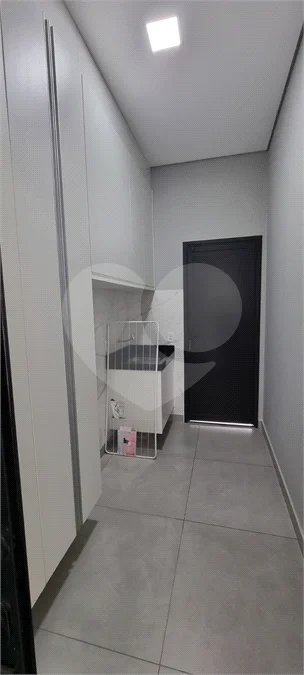 Indaiatuba - Sp - Condomínio London Park - Sol da manhã - 300 m² de terreno | 192 m² de área construída - R$ 1.990.000,00 - 03 suites - Uma residência cuidadosamente planejada para quem valoriza conforto, qualidade, tecnologia e ambientes funcionais, com acabamentos de primeira e uma arquitetur