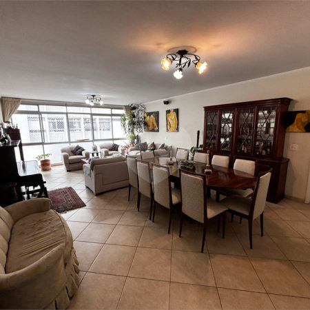 APARTAMENTO BAIRRO PARAÍSO COM 146 M² ÚTEIS - 2 VAGAS.