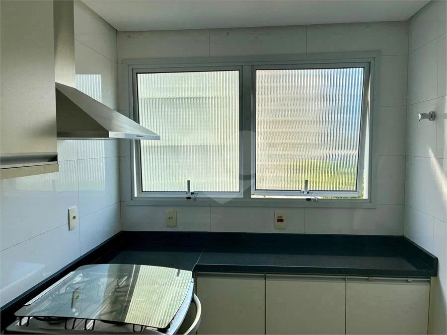 Apartamento de 130m2 à venda com 3 dormitórios e 2 vagas no Campo Belo