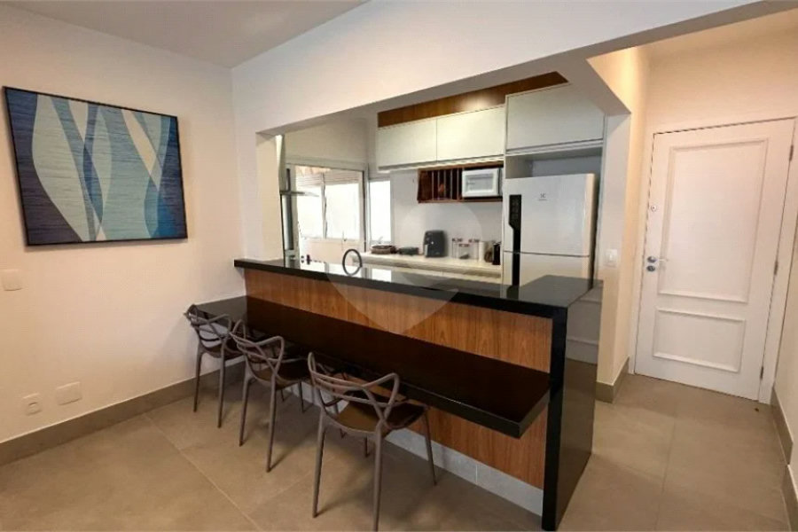 Apartamento à venda com 3 quartos, sendo 1 suíte,  em Riviera de São Lourenço, Bertioga, SP