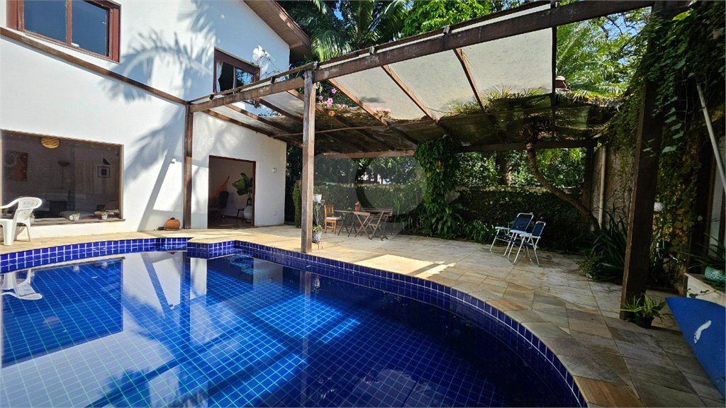 Casa à venda com 3 suítes em Brooklin, São Paulo, SP
