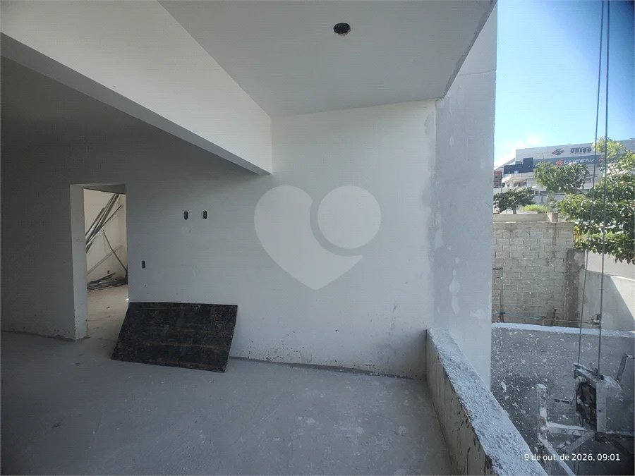 Apartamento 2 dormitórios (1 suíte) com vaga garagem, excelente localização, programa MCMV