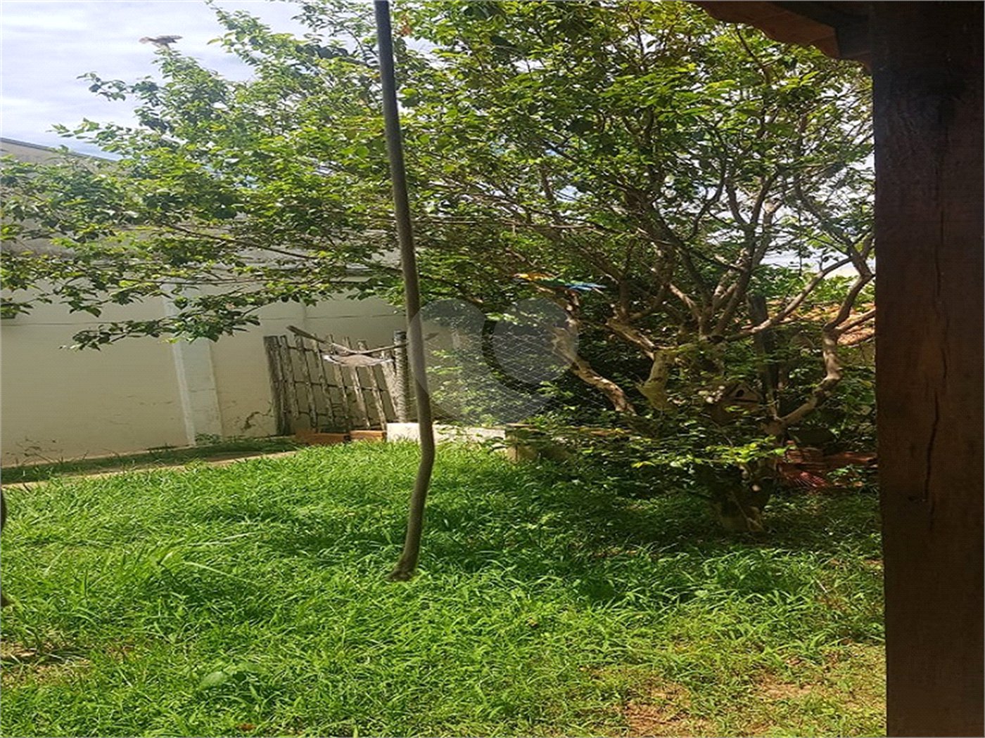 Sobrado à Venda no Parque Fehr – 3 Dormitórios e Área Gourmet em Rua Tranquila
