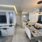 Apartamento. 78 m2, 3 dorm., uma suíte, lavabo, banheito, duas vagas, deposito no sub, varanda gormet.Aceita e estuda Permuta.