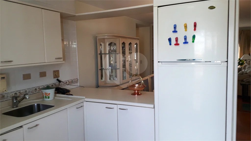 Apartamento à venda mobiliado nos Jardins — 126 m²